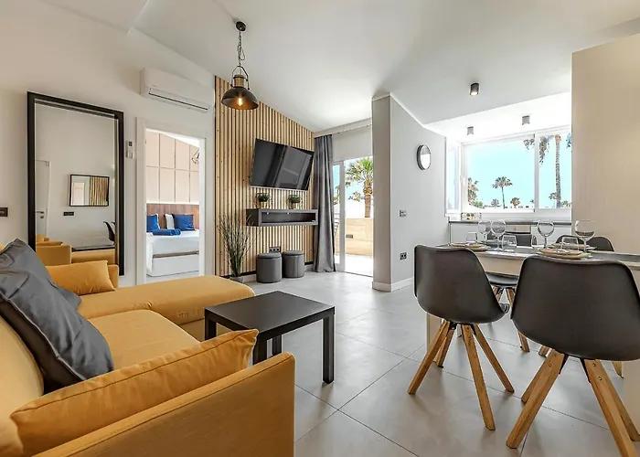 Luxury In Island Village. *